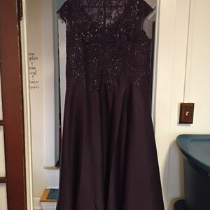 Elegant Purple Evening Gown